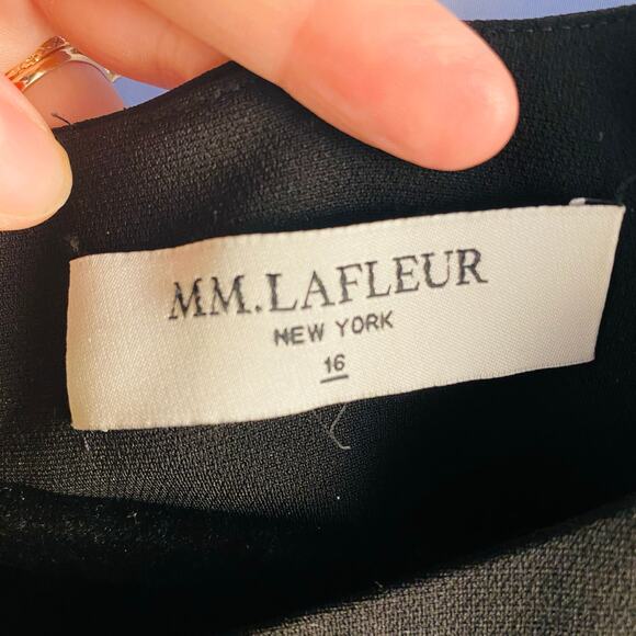 MM. Lafleur Black Scoop Neck Sleeveless Classic Sheath Dress‎ Size 16 - Picture 2 of 6